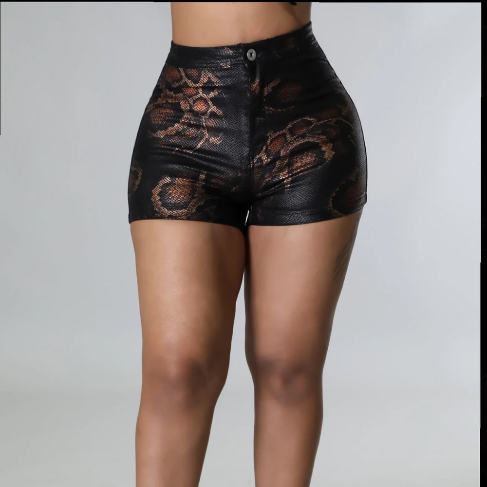 NWT FAUX PYTHON SNAKE SHORTS
